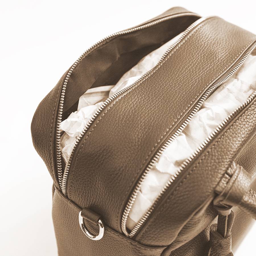 Laura Di Maggio SARA – Bauletto A Due Zip In Pelle Taupe