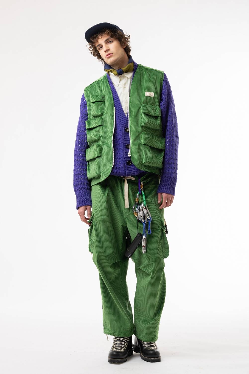 Lc23 Corduroy Multipocket Vest Green