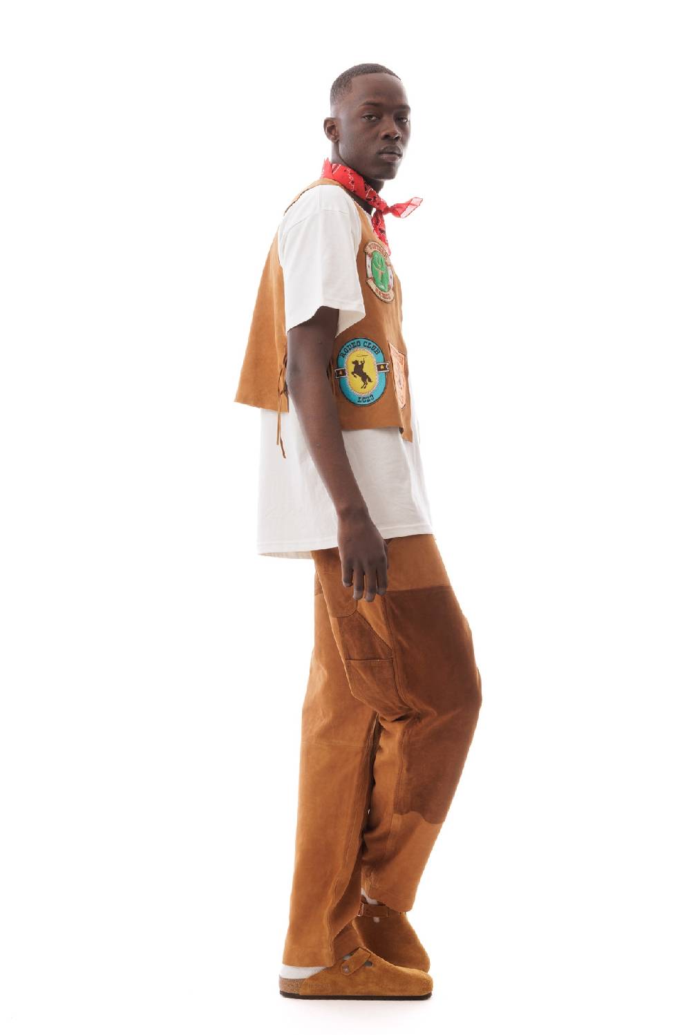 Lc23 Multipatch Suede Vest Camel