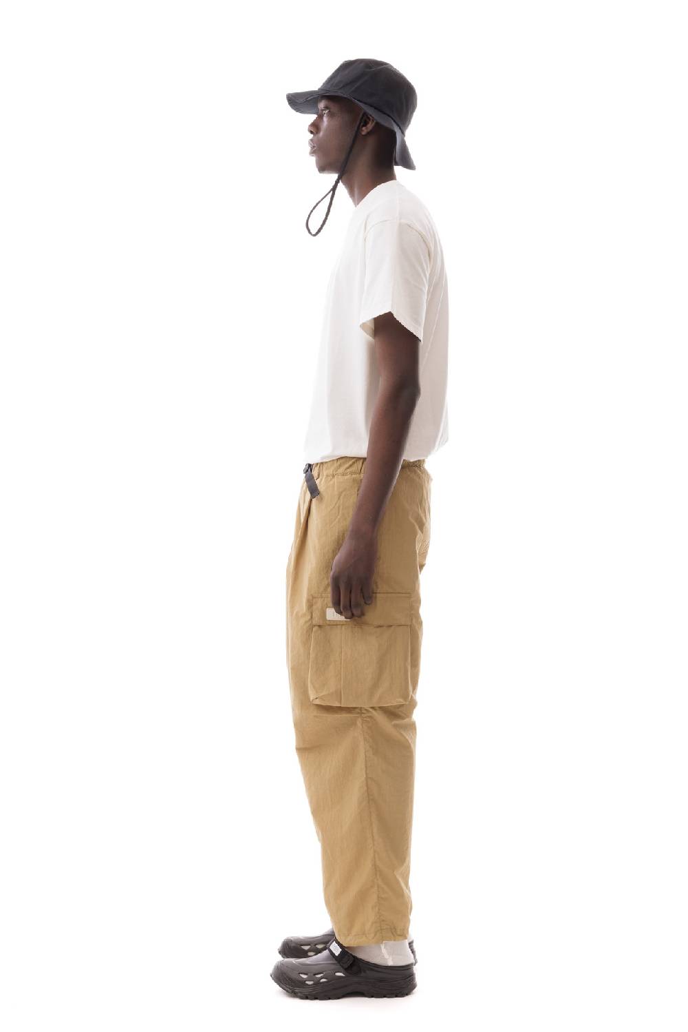 Lc23 Nylon Cargo Pants Camel