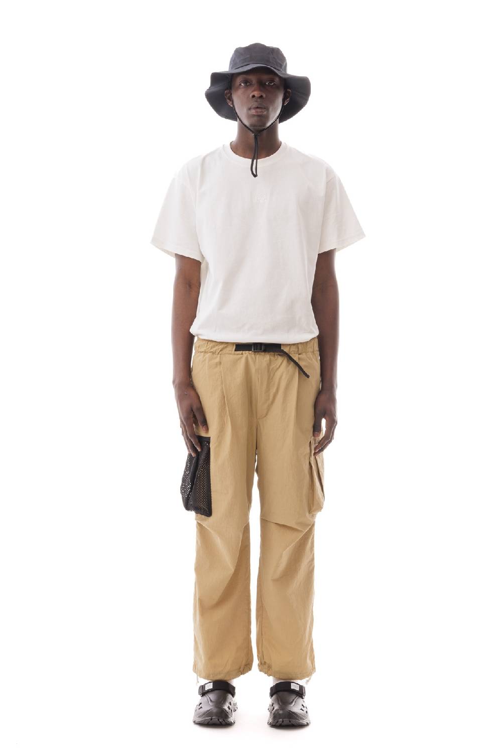 Lc23 Nylon Cargo Pants Camel