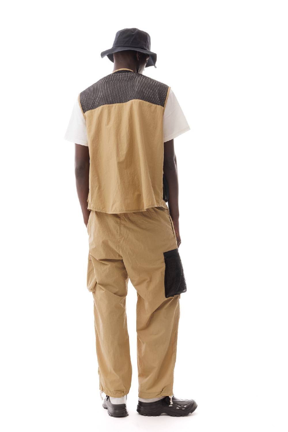 Lc23 Nylon Multipocket Vest Camel