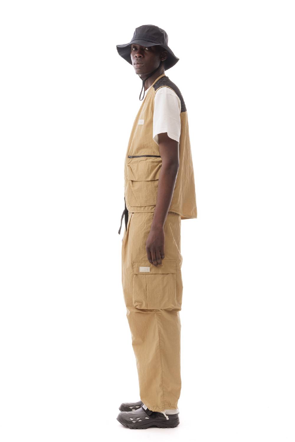 Lc23 Nylon Multipocket Vest Camel