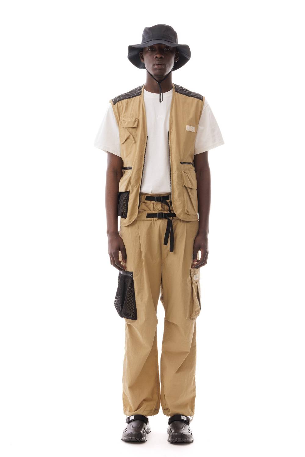 Lc23 Nylon Multipocket Vest Camel