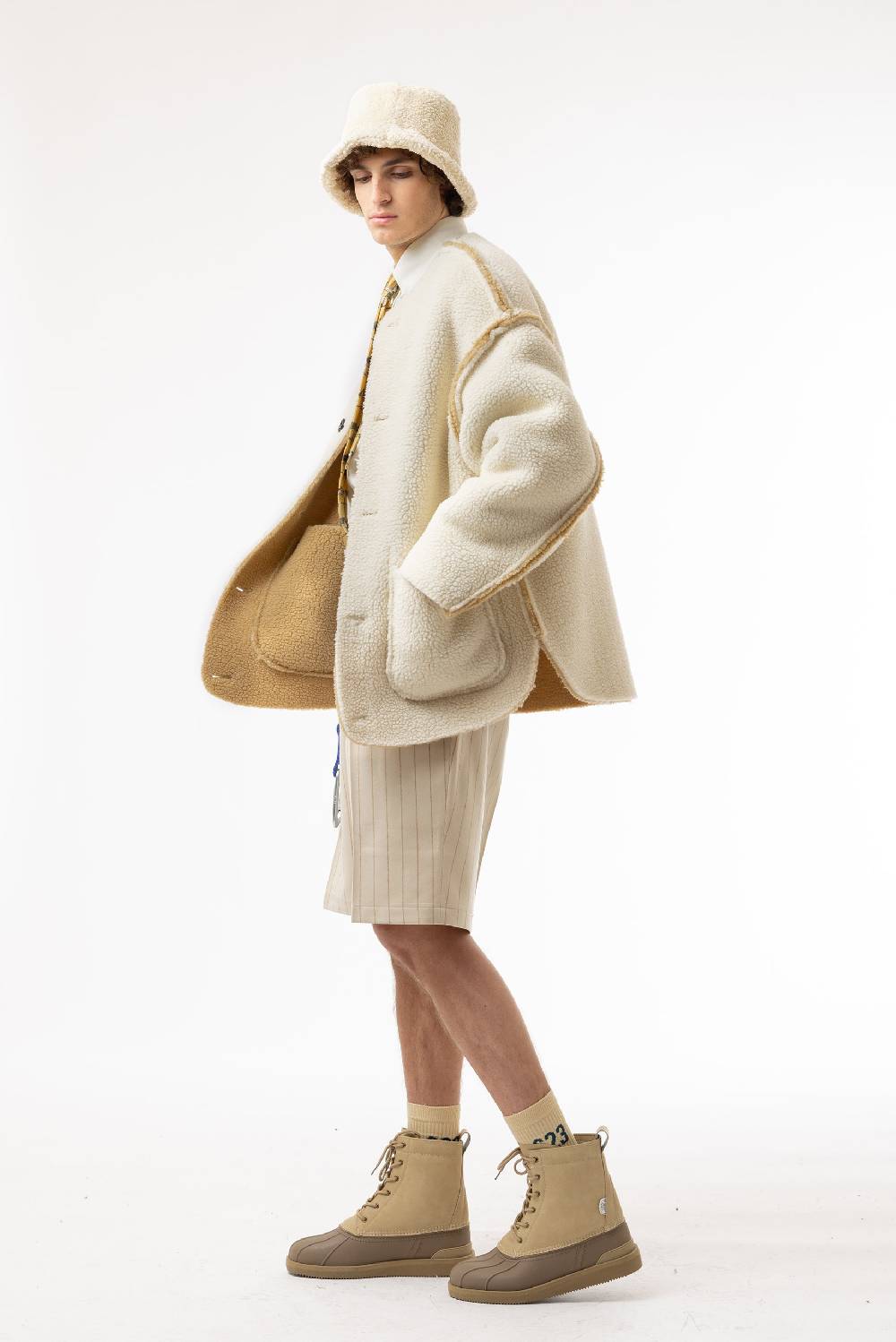 Lc23 Reversible Jacket Camel