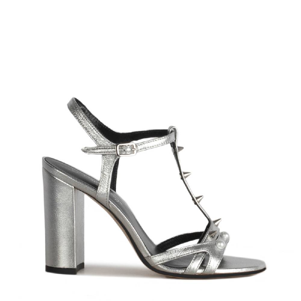 Le Dangerouge Carla Silver Studs Pearl