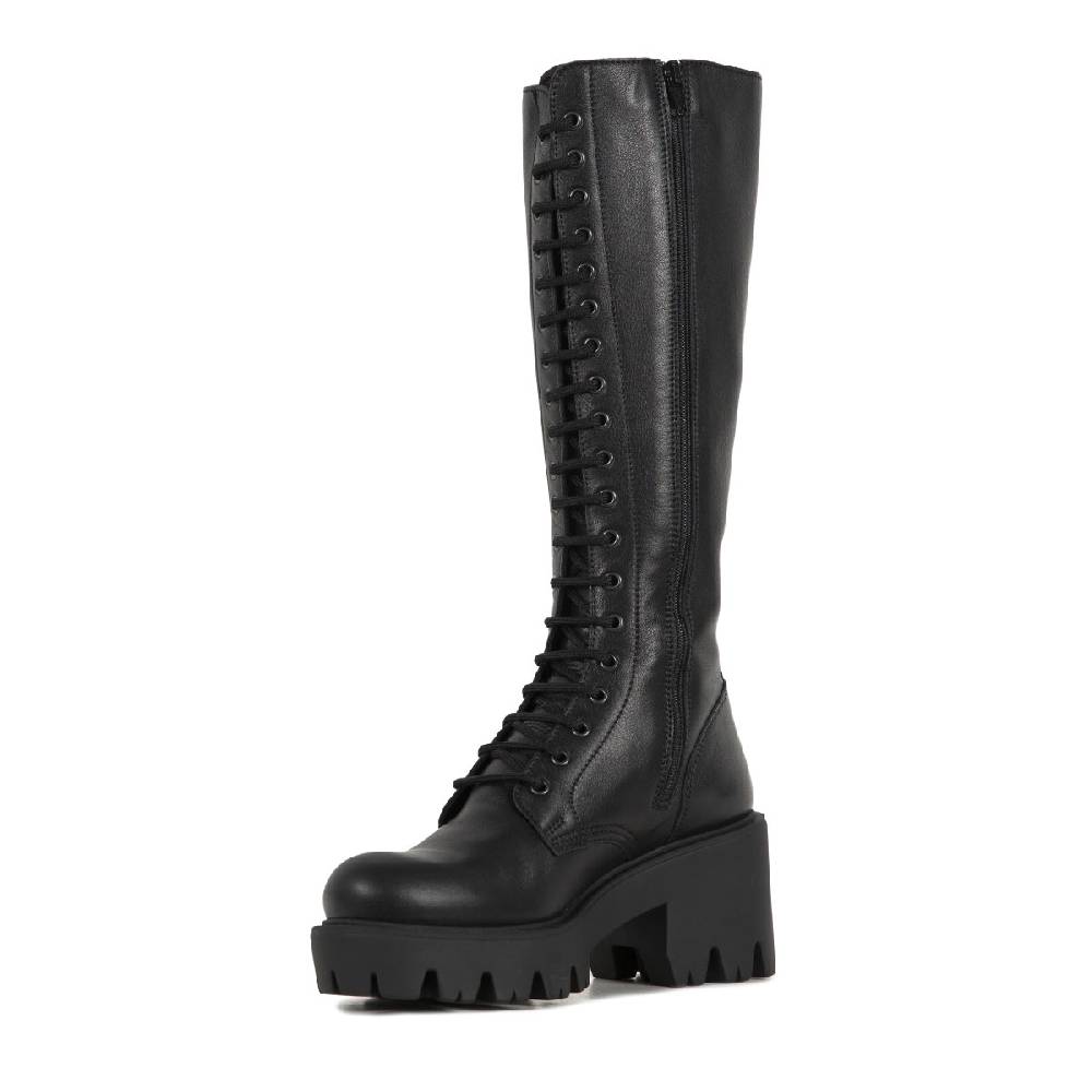 Le Dangerouge Inessa Lace