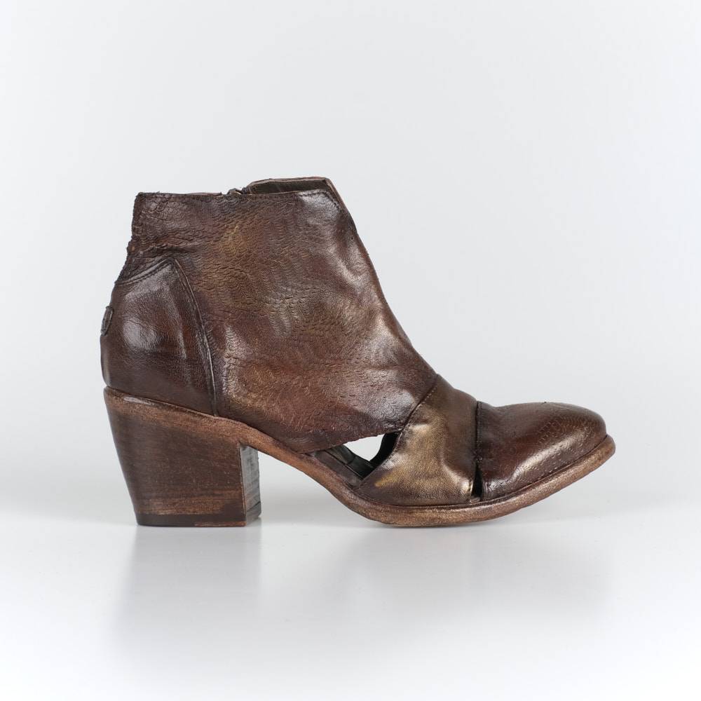 Le Ruemarcel CHI 404