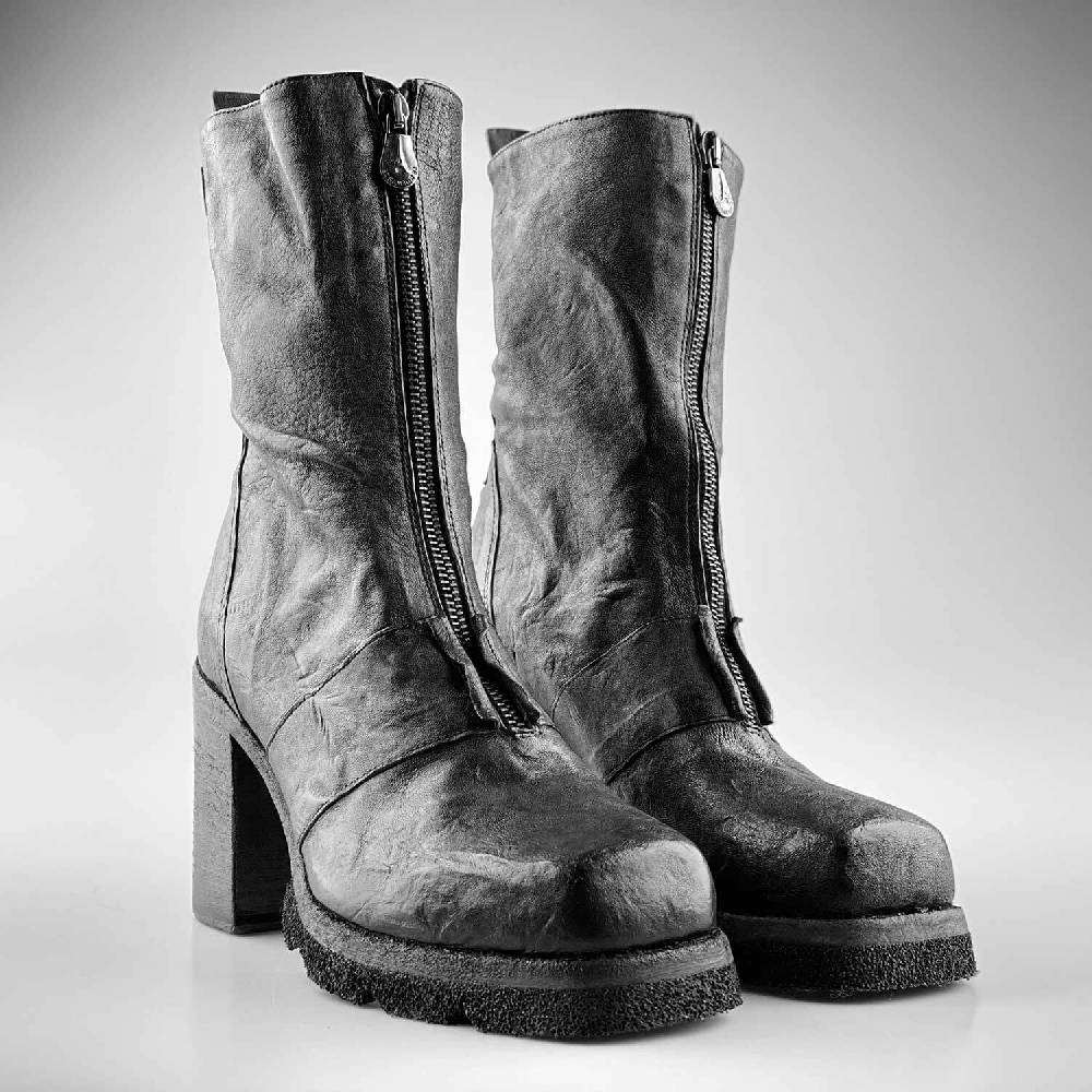 Le Ruemarcel LUCY 141