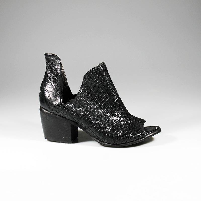 Le Ruemarcel SHIORI 203