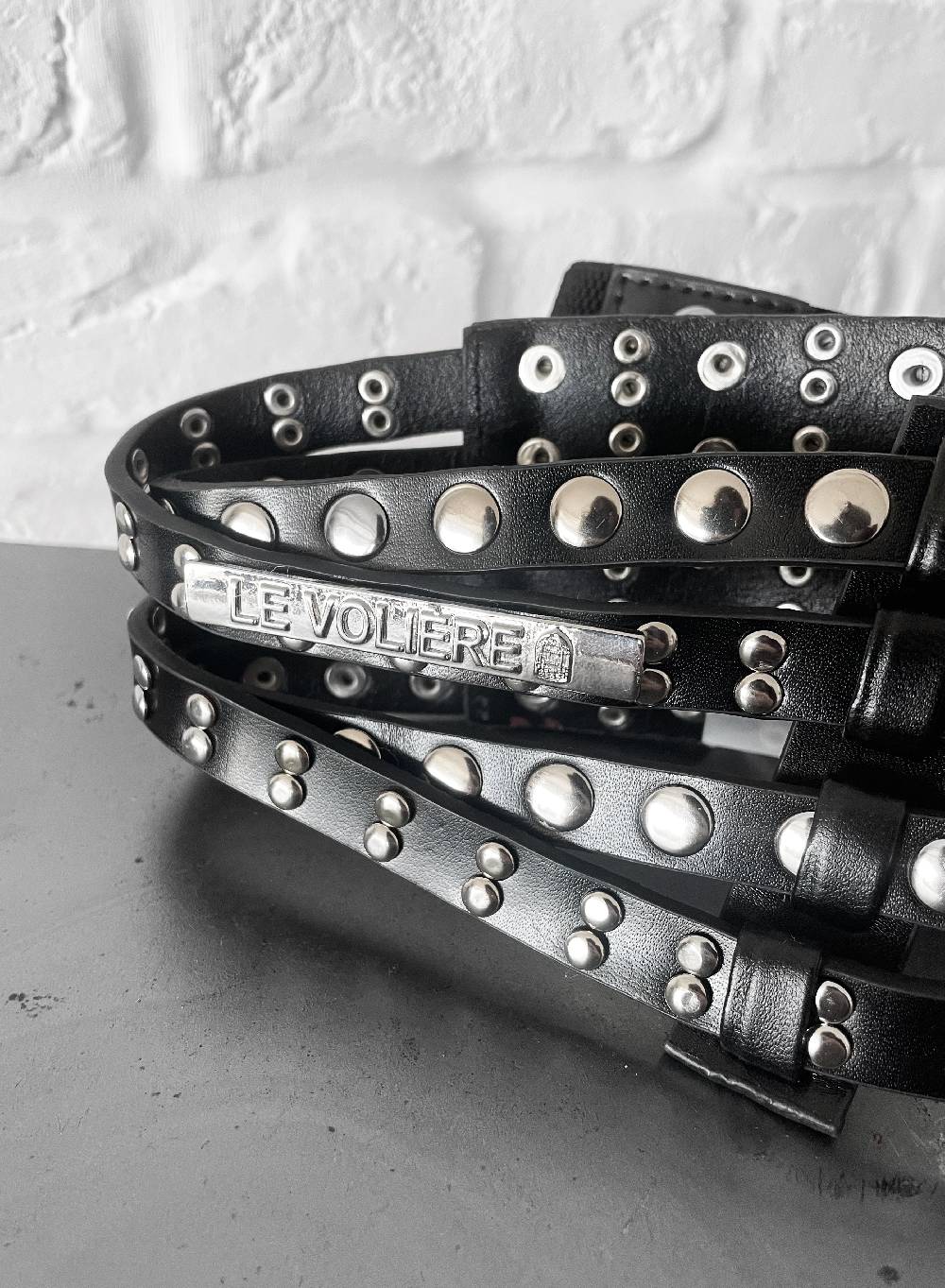 Le Volière Cintura Intrecciata Nera Con Borchie Argento