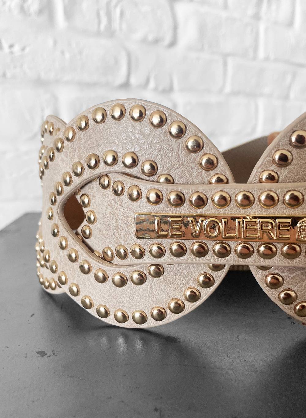 Le Volière Cintura In Ecopelle Con Borchie Oro