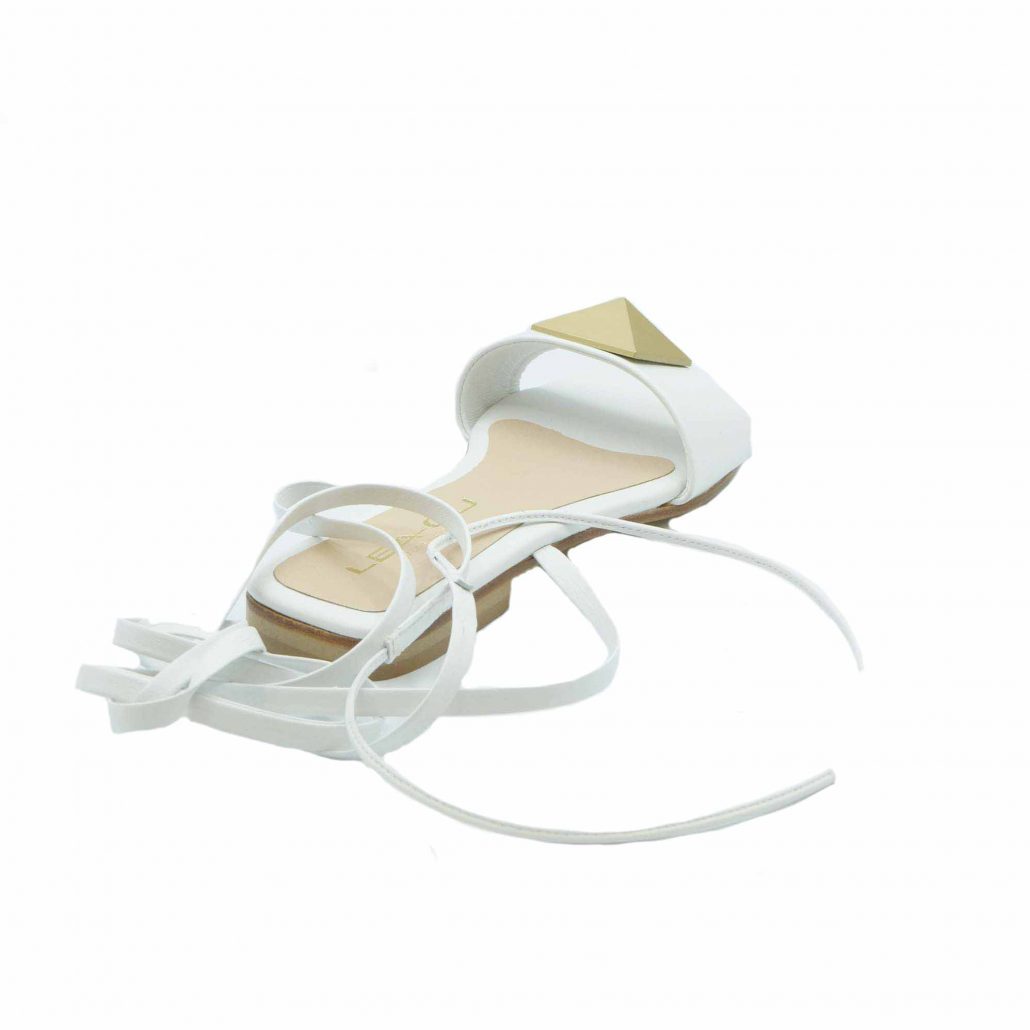 Lea Gu Sandalo In Nappa, Fascia Con Piramide Oro Frontale, Lacci In Caviglia, Tacco 20 Mm