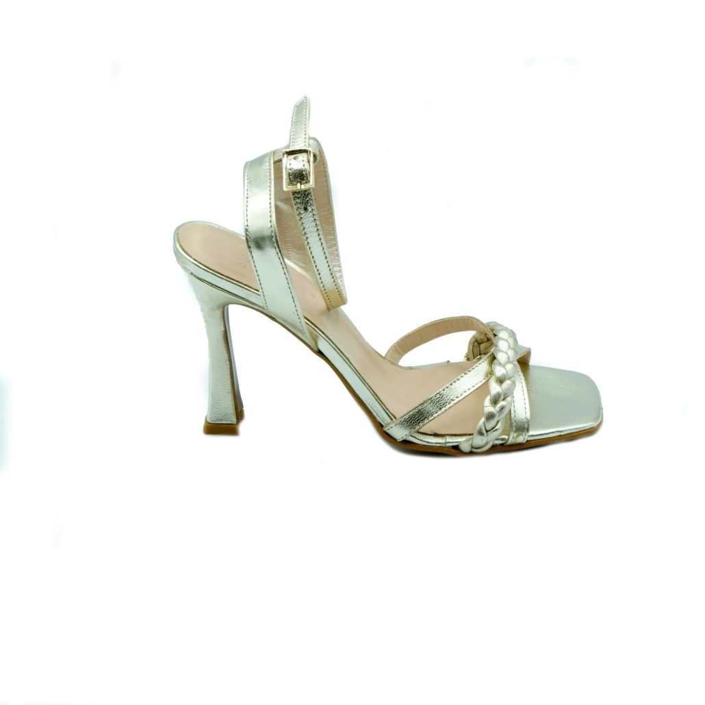 Lea Gu sandalo in nappa, fascia frontale con intreccio, punta quadrata, chiusura alla caviglia, tacco ricoperto 90mm