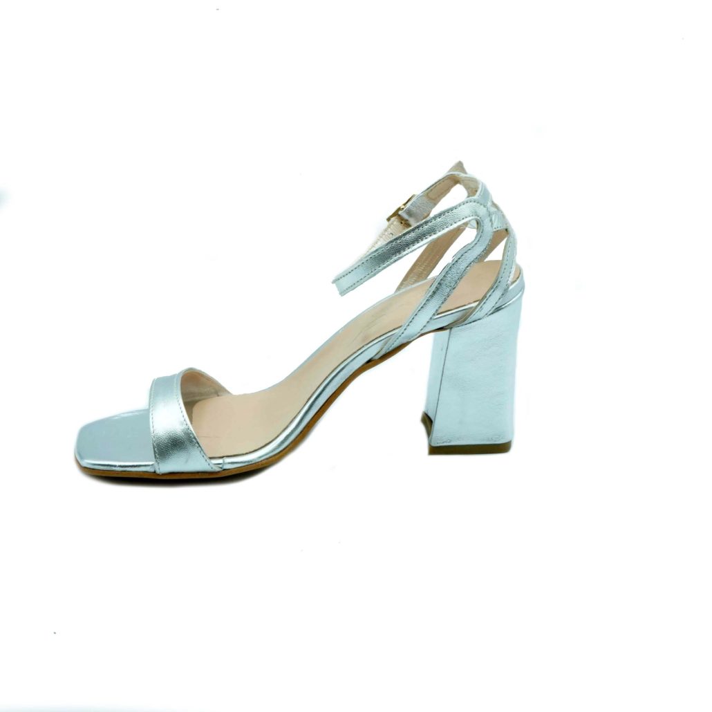 Lea Gu Sandalo In Nappa, Fascia Frontale, Intreccio Posteriore, Chiusura Alla Caviglia, Tacco Ricoperto