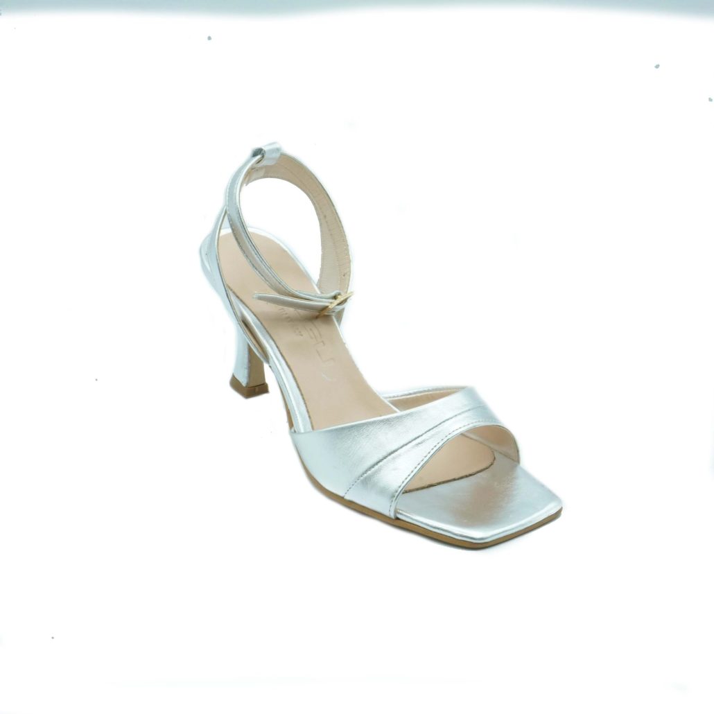 Lea Gu Sandalo In Nappa, Fascia Frontale, Punta Quadrata, Chiusura Alla Caviglia, Tacco Ricoperto 70mm