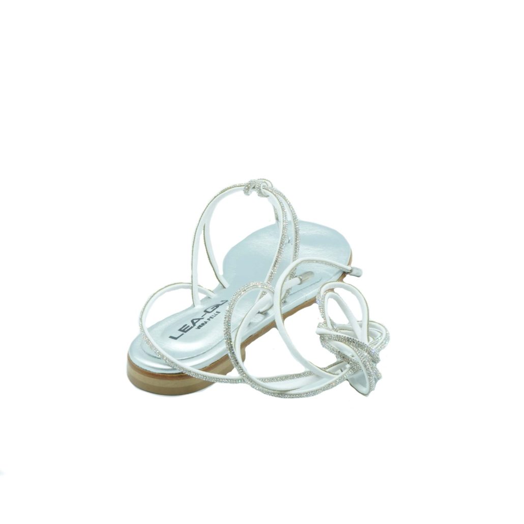 Lea Gu Sandalo Infradito In Nappa Laminata Con Strass, Allacciatura Al Polpaccio, Tacco 10 Mm