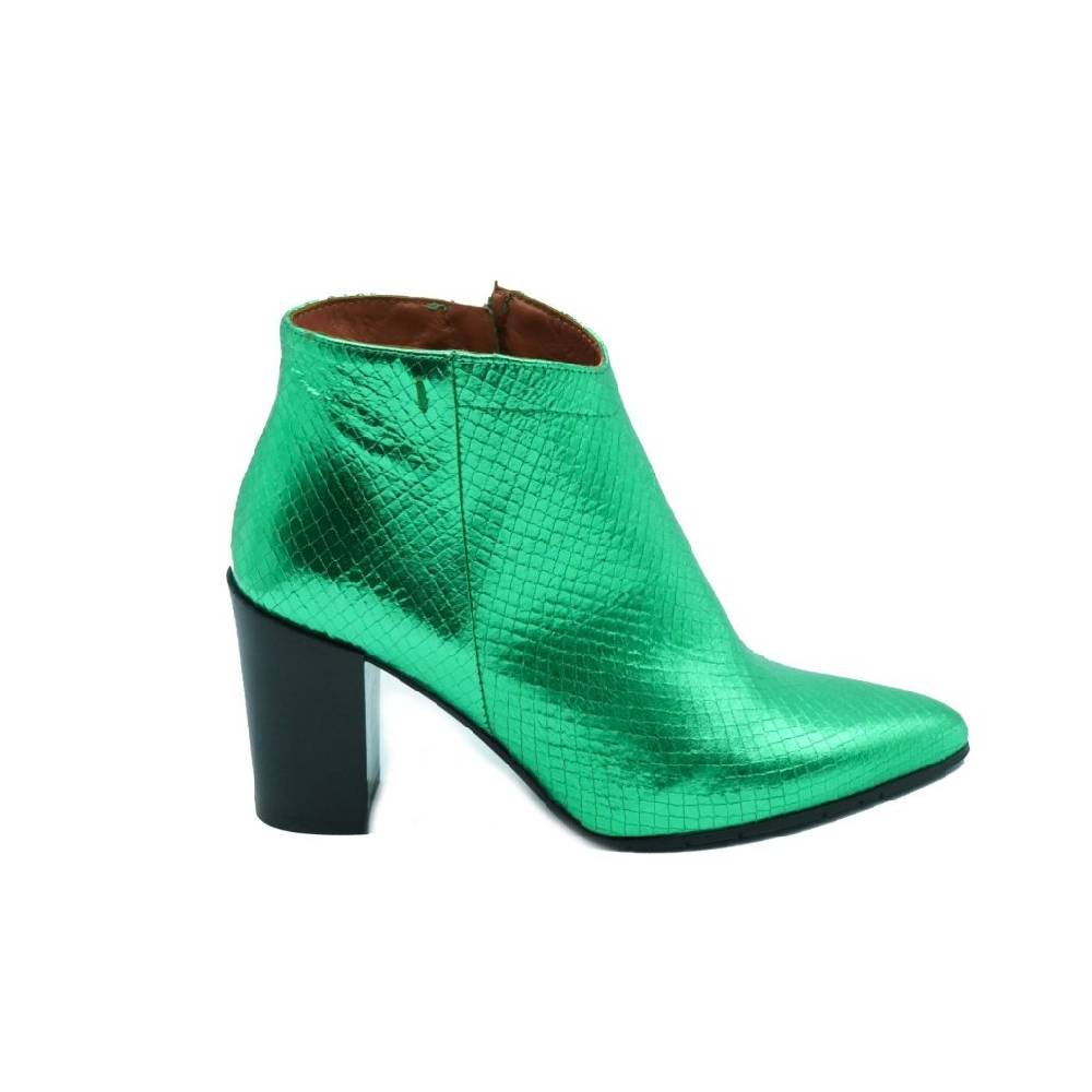 Lea Gu Tronchetto In Nappa Laminata, Zip Interna, Tacco In Contrasto 80mm