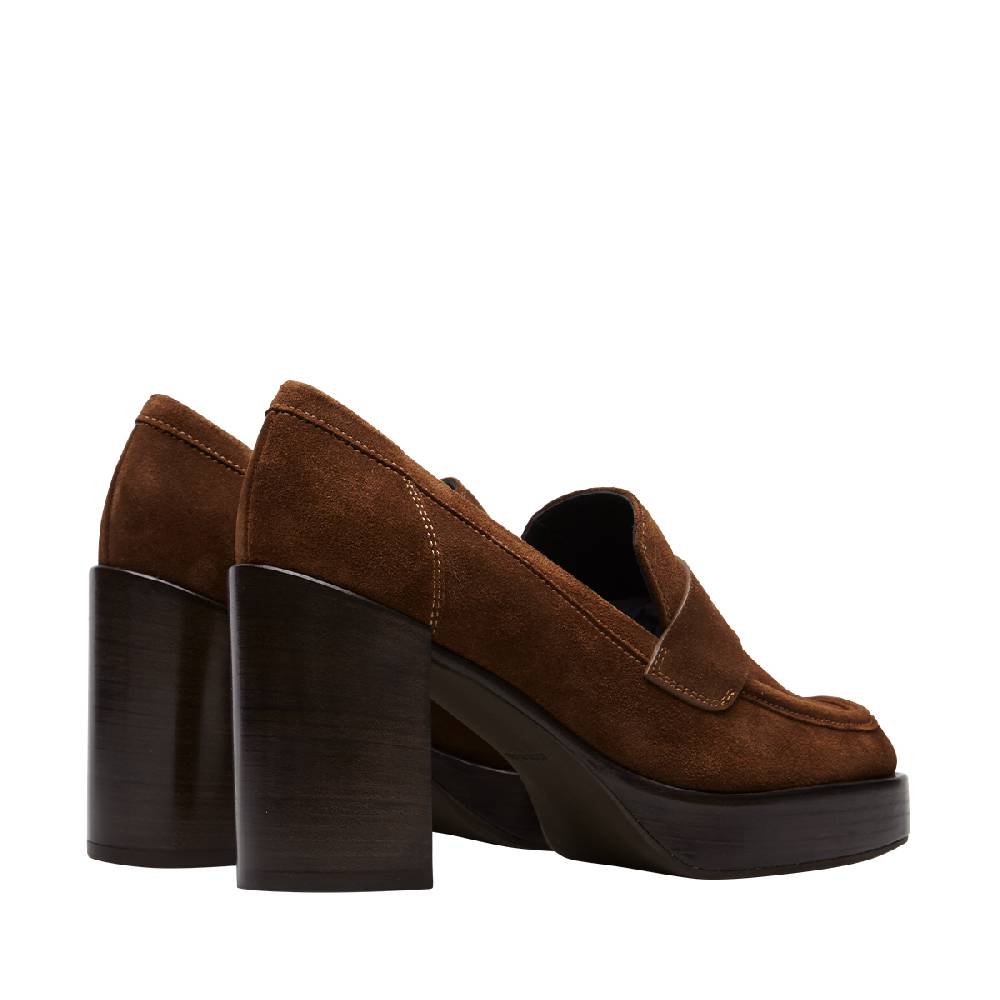 Lella Baldi Ariel Brown