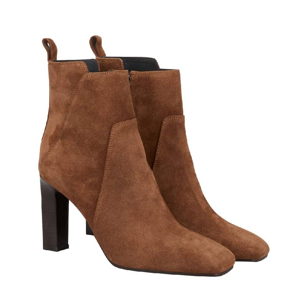 Lella Baldi Kara Bis