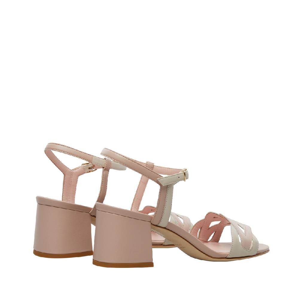 Lella Baldi Salsa Nude