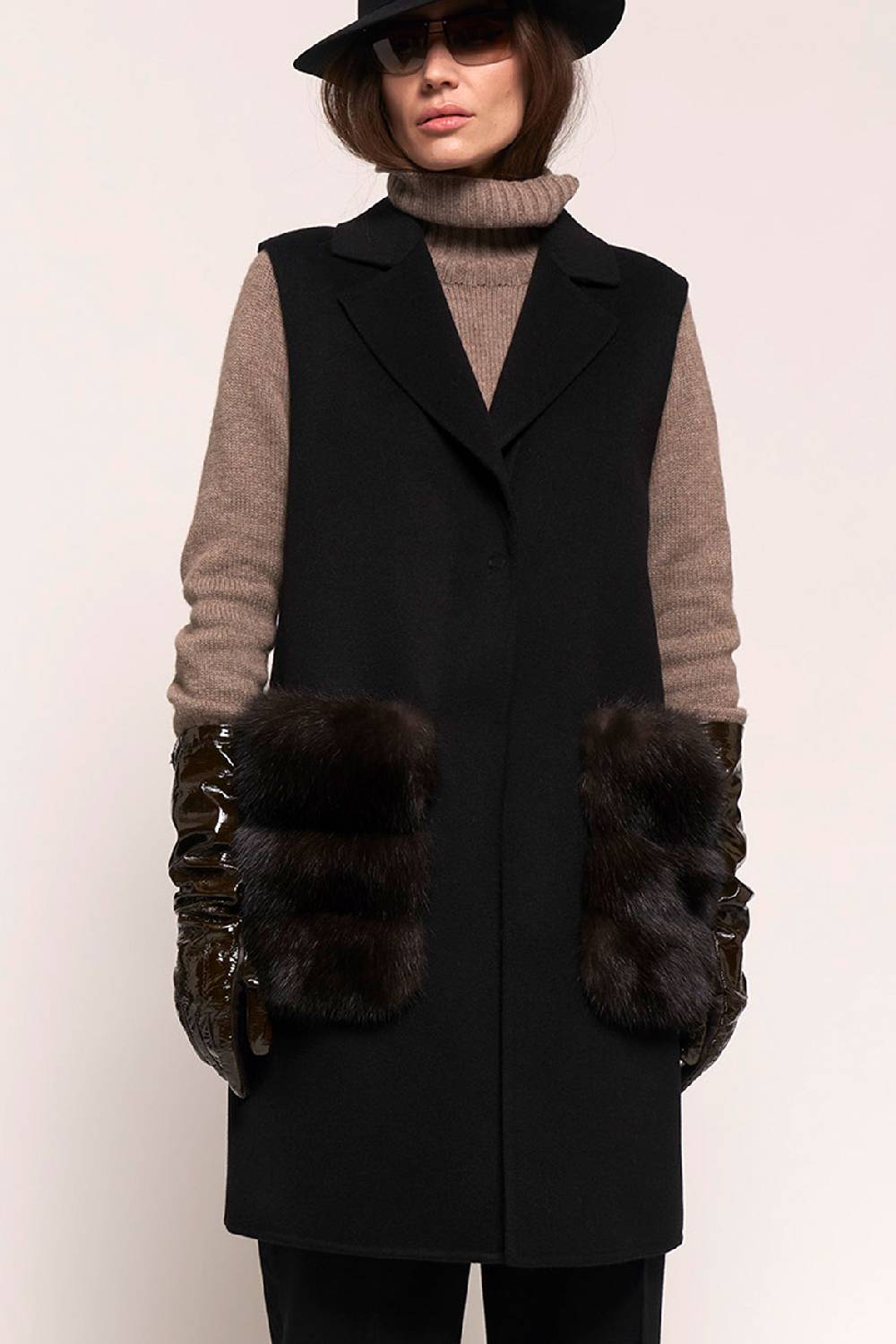 Manzoni 24 Gilet in tessuto cashmere Loro Piana con tasche zibellino