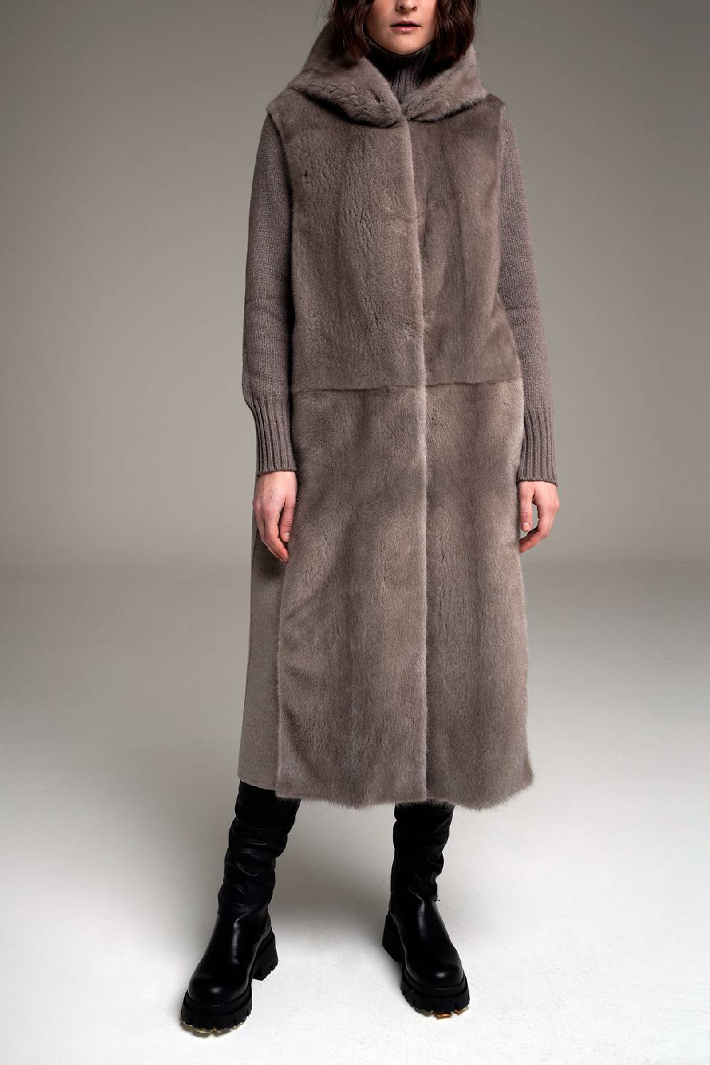 Manzoni 24 Gilet visone con tessuto cashmere Loro Piana