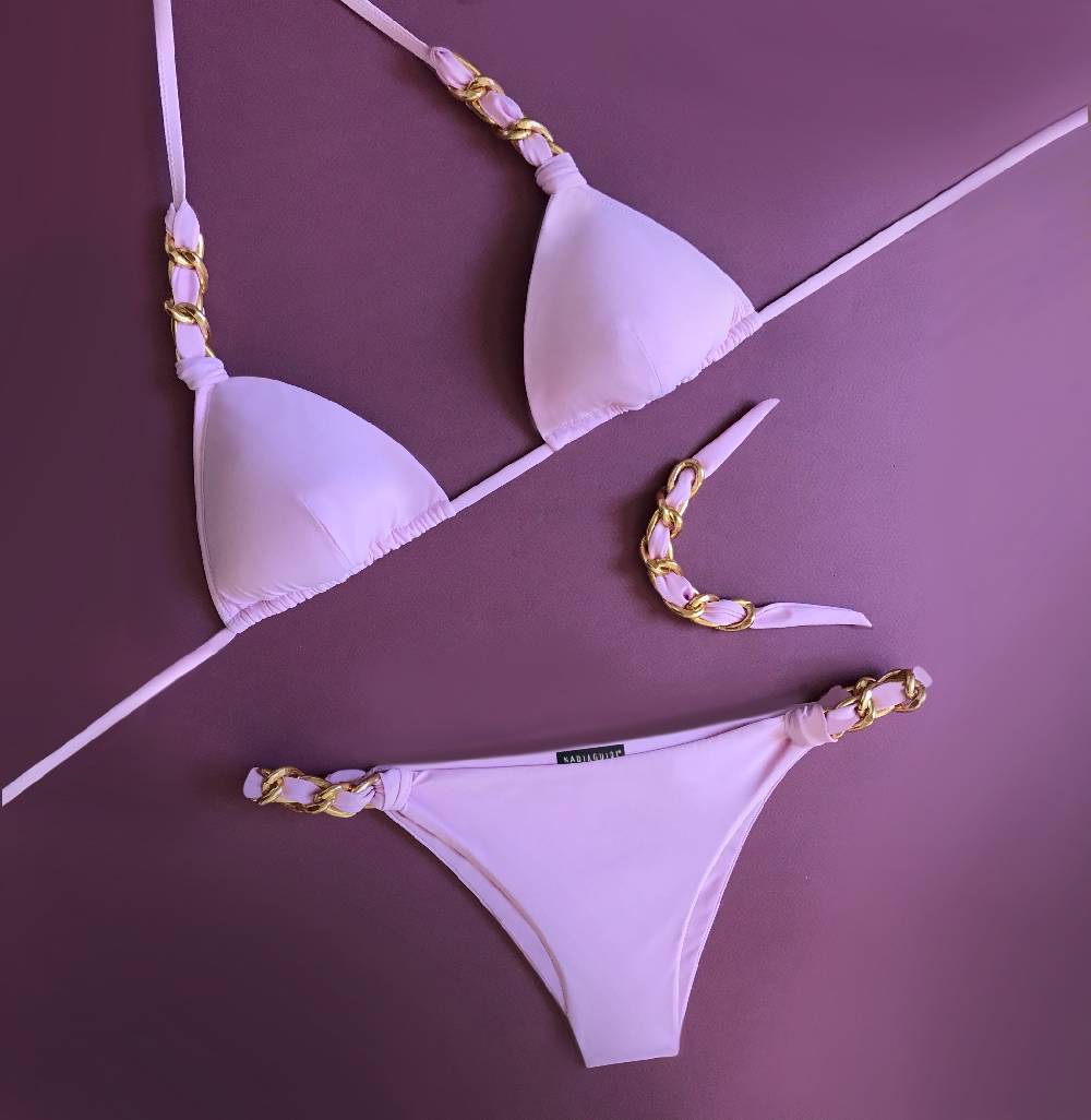 Nadia Guidi 03.f COCO’ Rosa Peonia Triangolo