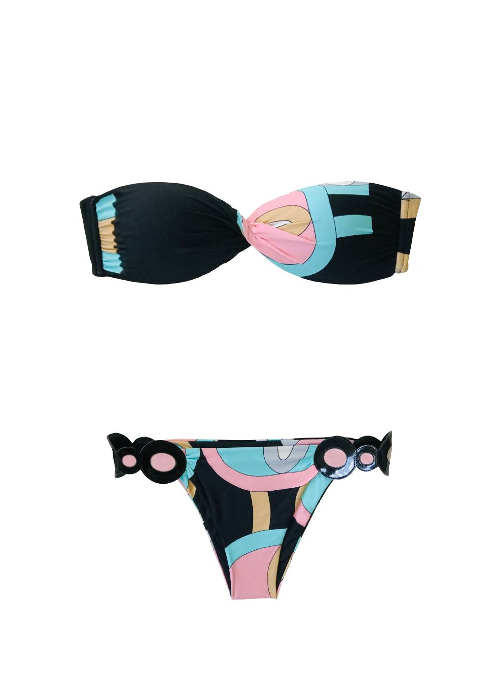 Nadia Guidi 40.f POOLSIDE