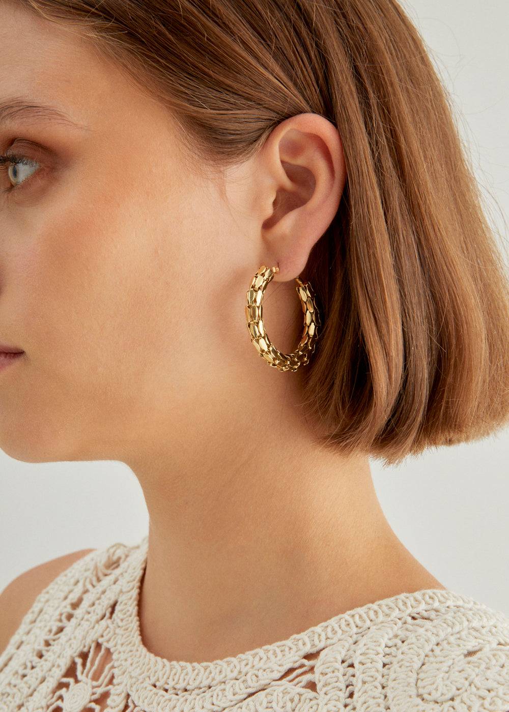 Nalí 14KT GOLD PLA. S.STEEL WROUGHT HOOP EARRINGS