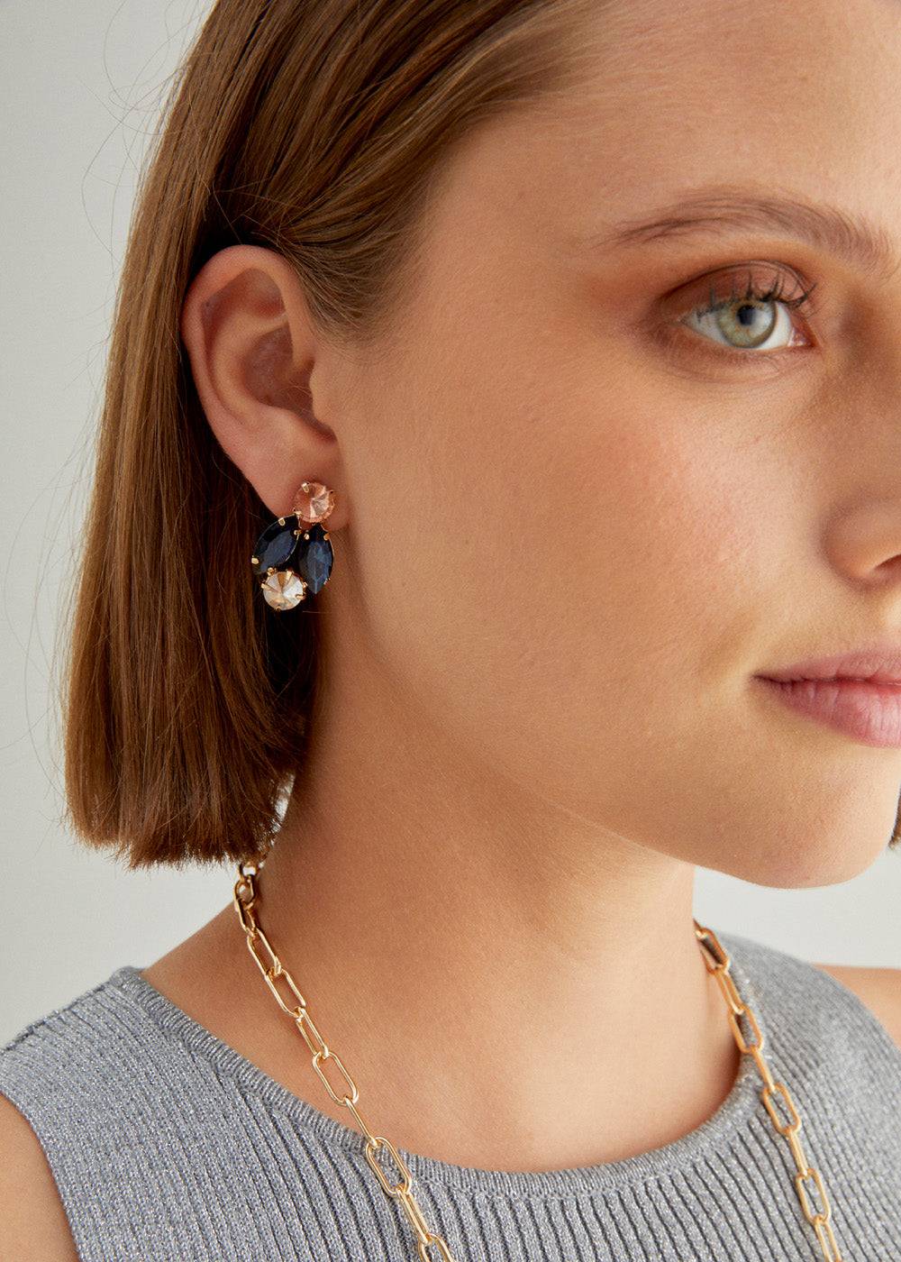 Nalí CYNTHIA LOBE EARRINGS W/ STONES + COLORS