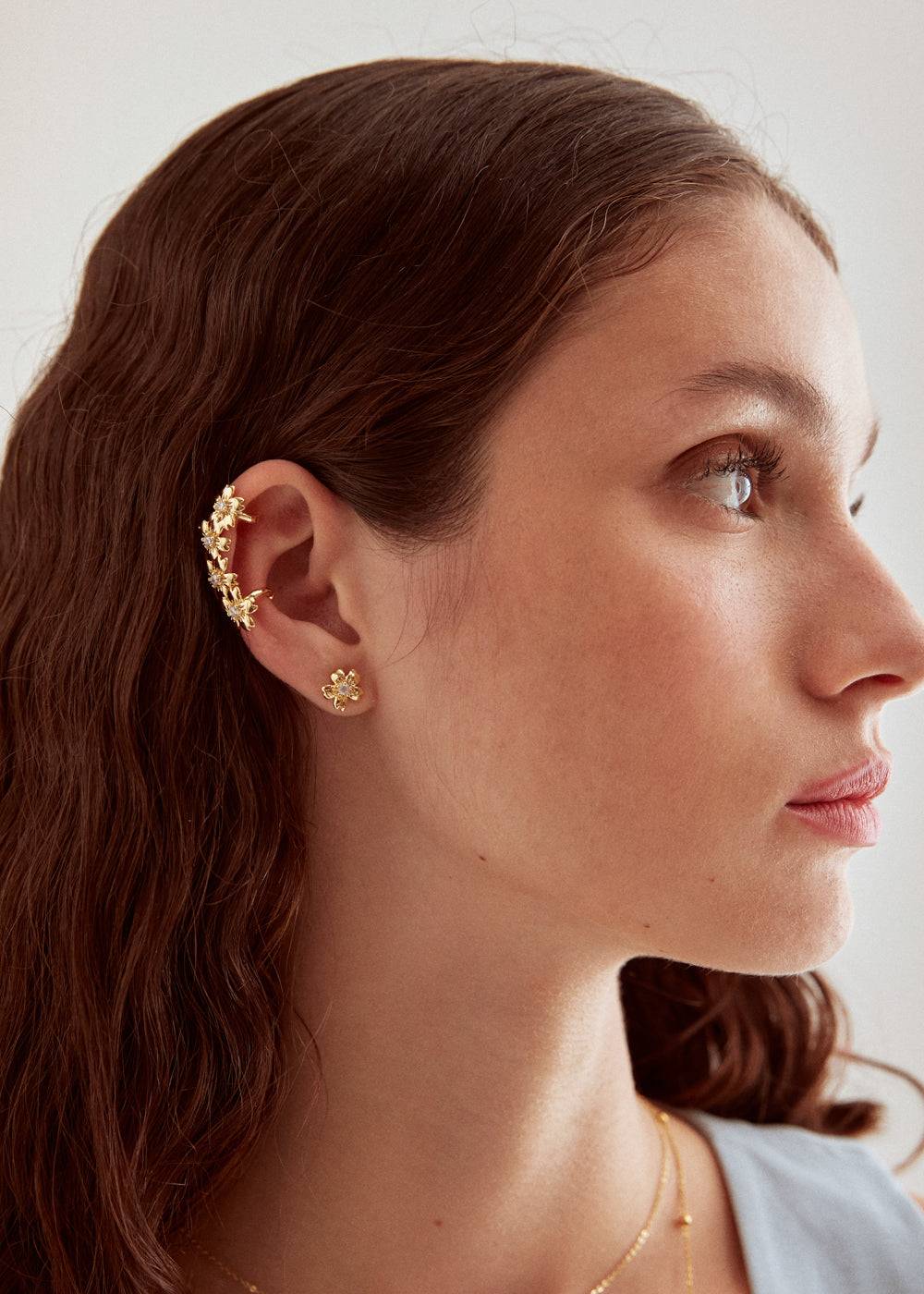 Nalí EARRINGS WITH ZIRCON FLOWERS