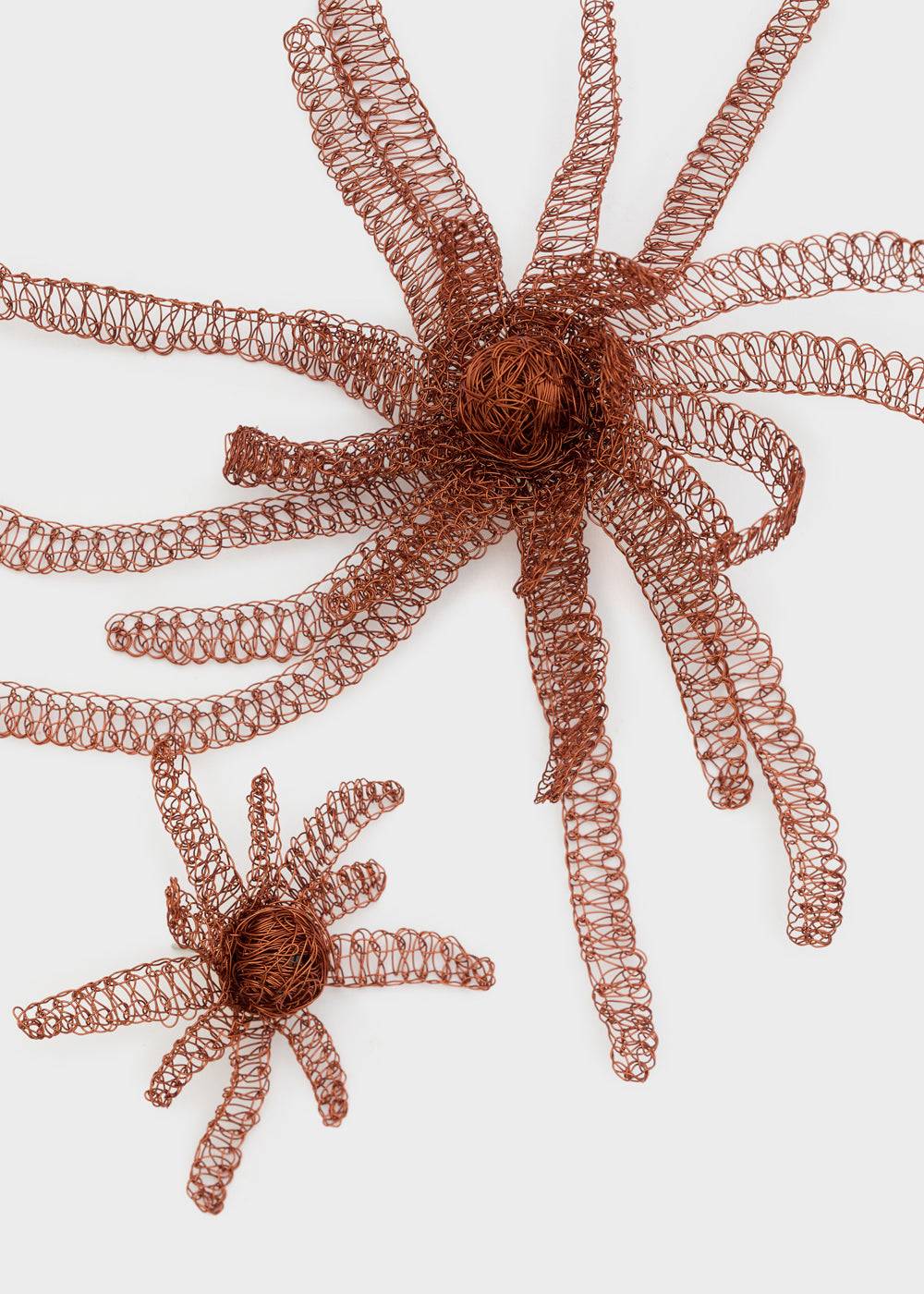 Nalí FLOWER EARRINGS IN COPPER WIRE + COLORS