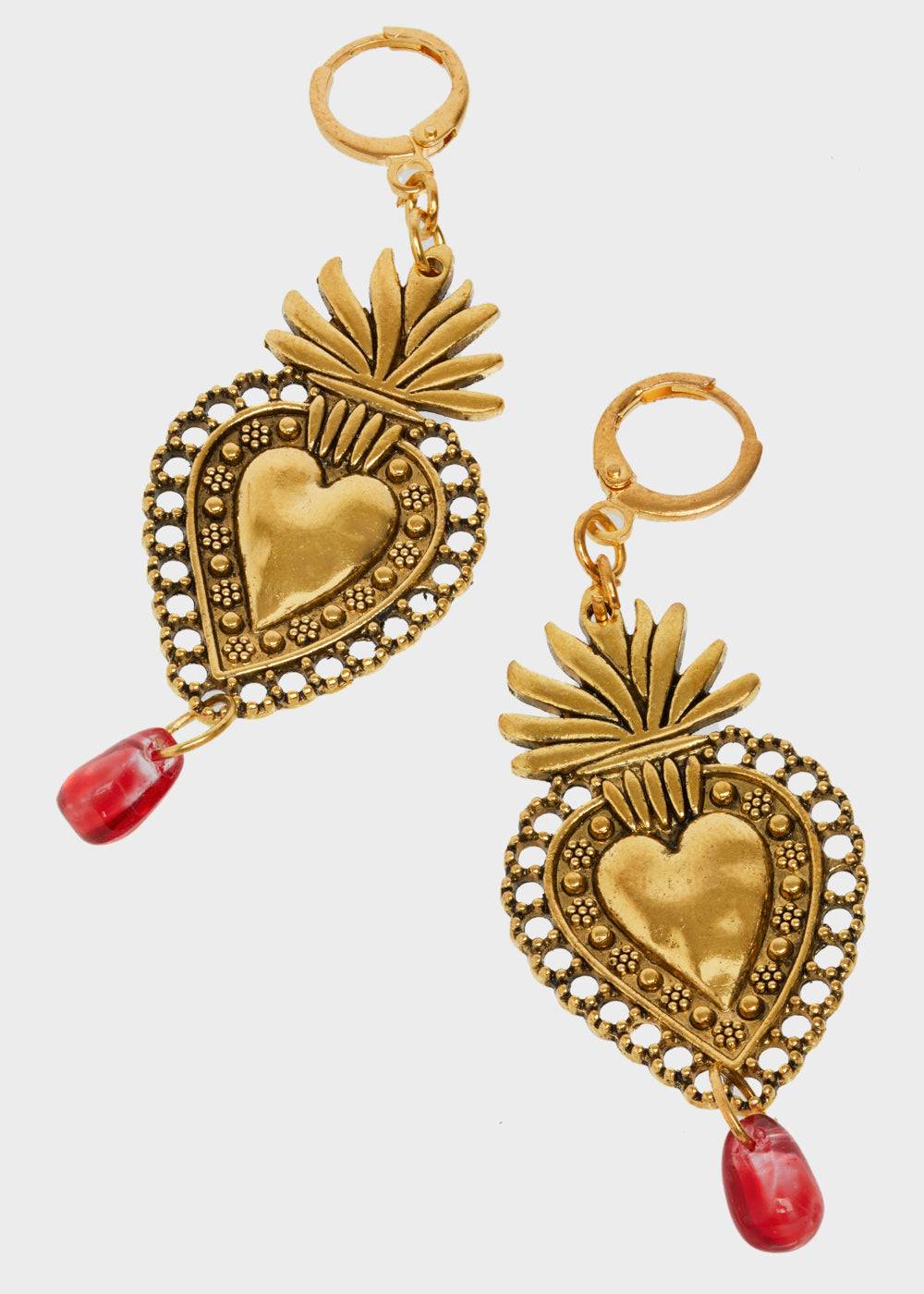 Nalí GOLD EARRINGS WITH RED SACRED HEART