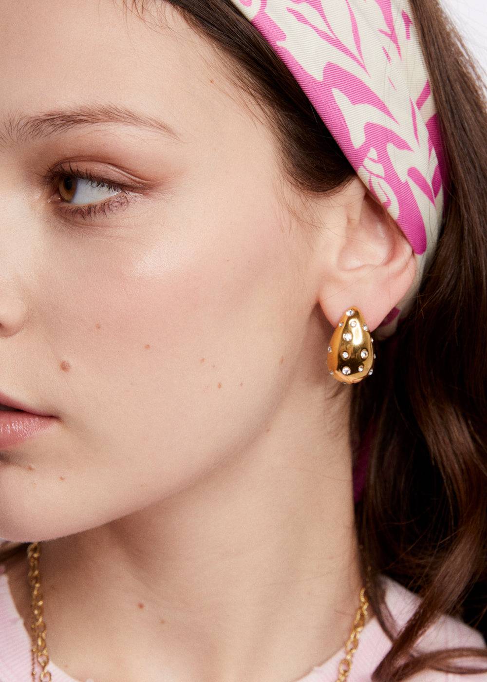 Nalí LEXY EARRINGS W/ CLEAR STONES 14KT G.P. + COLORS