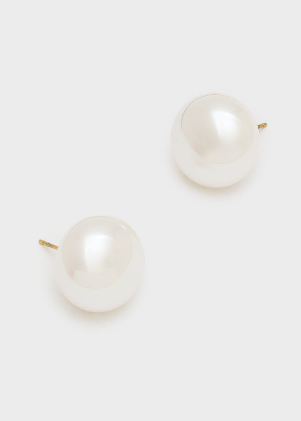 Nalí LOBE EARRINGS WHITE SPHERE