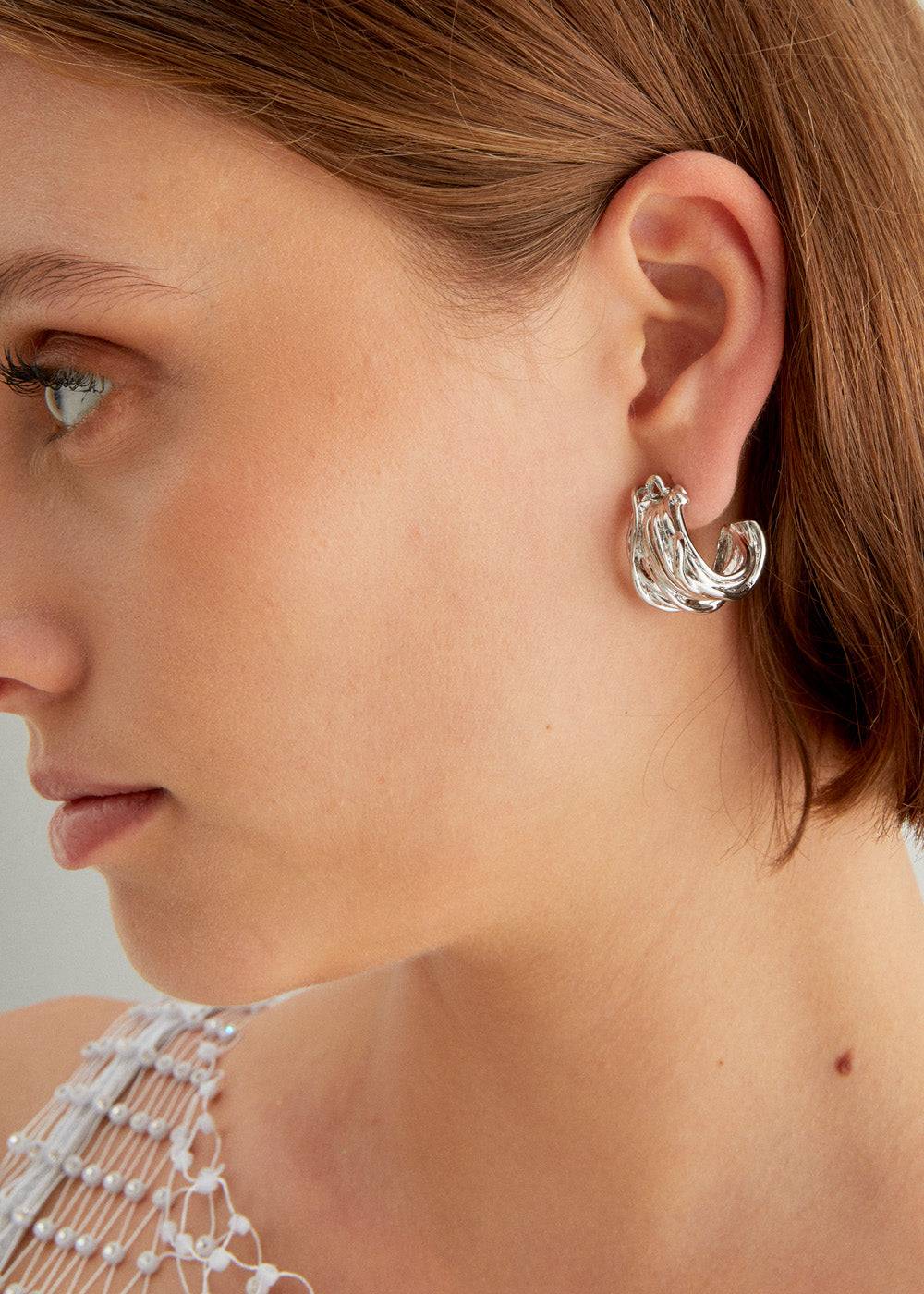 Nalí MEDEA 14KT HOOP EARRINGS + COLORS