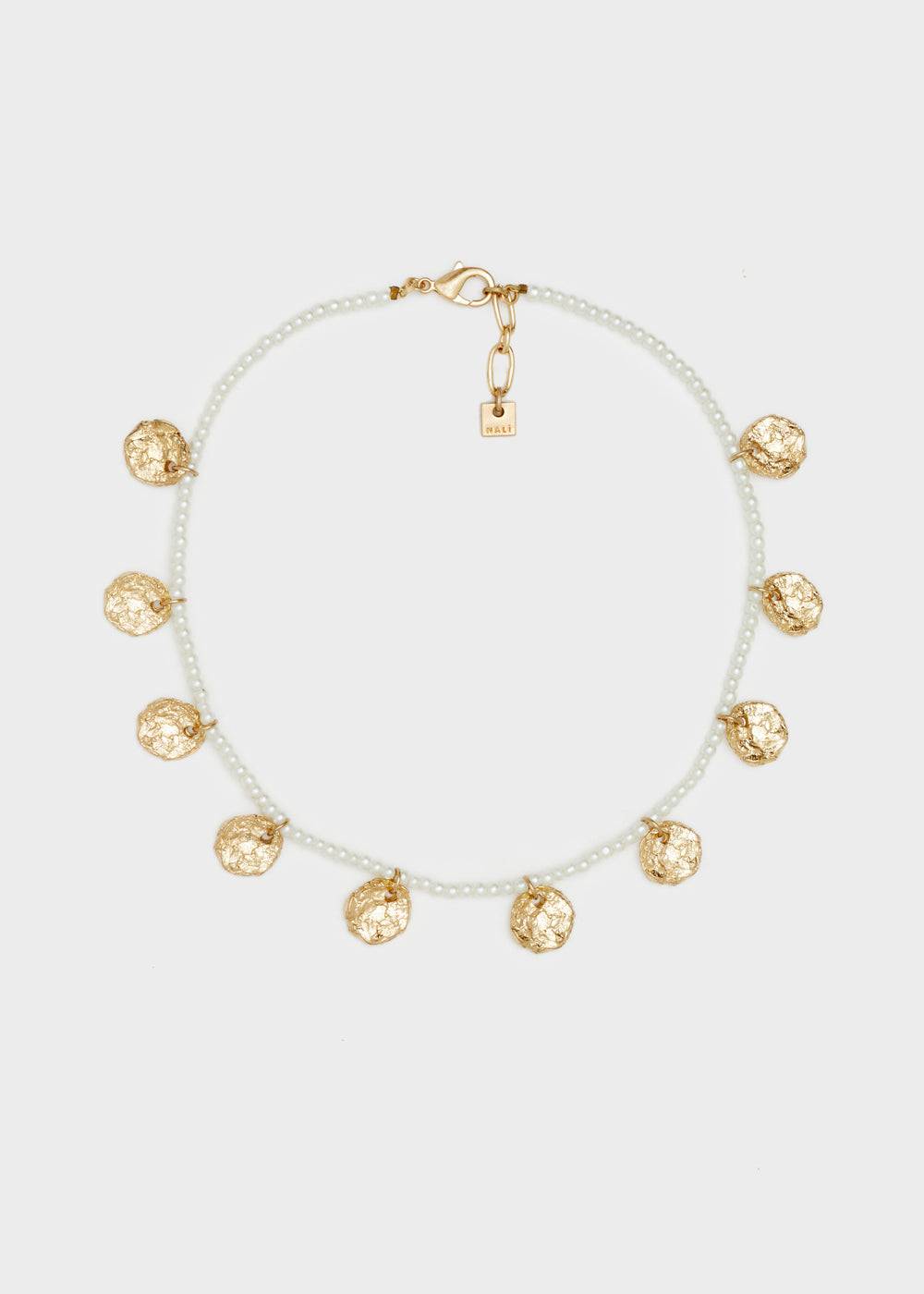 Nalí NECKLACE W/ GOLD PENDANT + WHITE BEADS