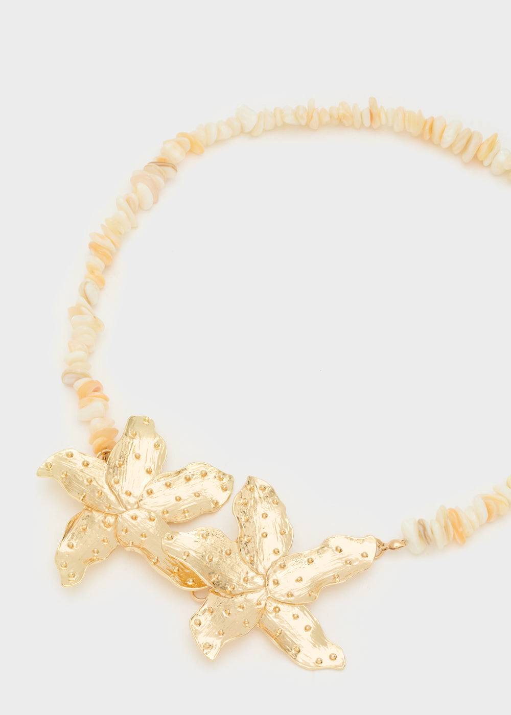 Nalí NECKLACE W/ GOLD TROPICAL FLOWERS