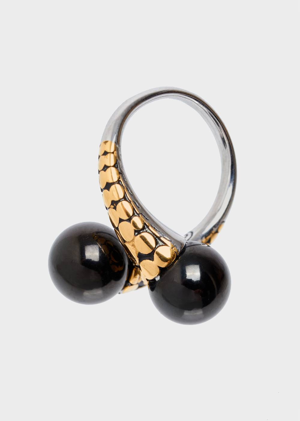 Nalí STAIN. STEEL RING WITH SILVER PEARLS