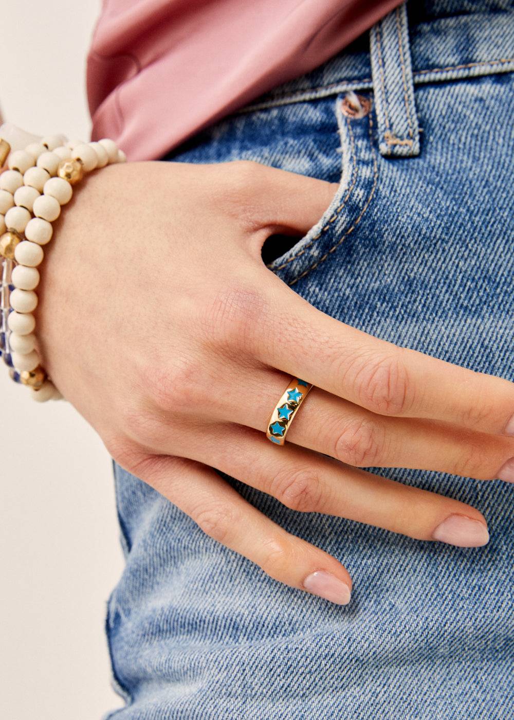 Nalí SUMMY ADJUSTABLE RING W/ BLUE STARS