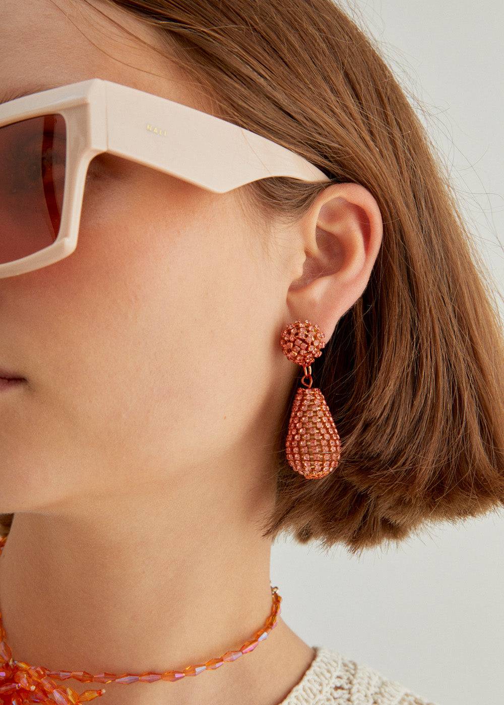 Nalí THEA PENDANT EARRINGS W/ STONES + COLORS