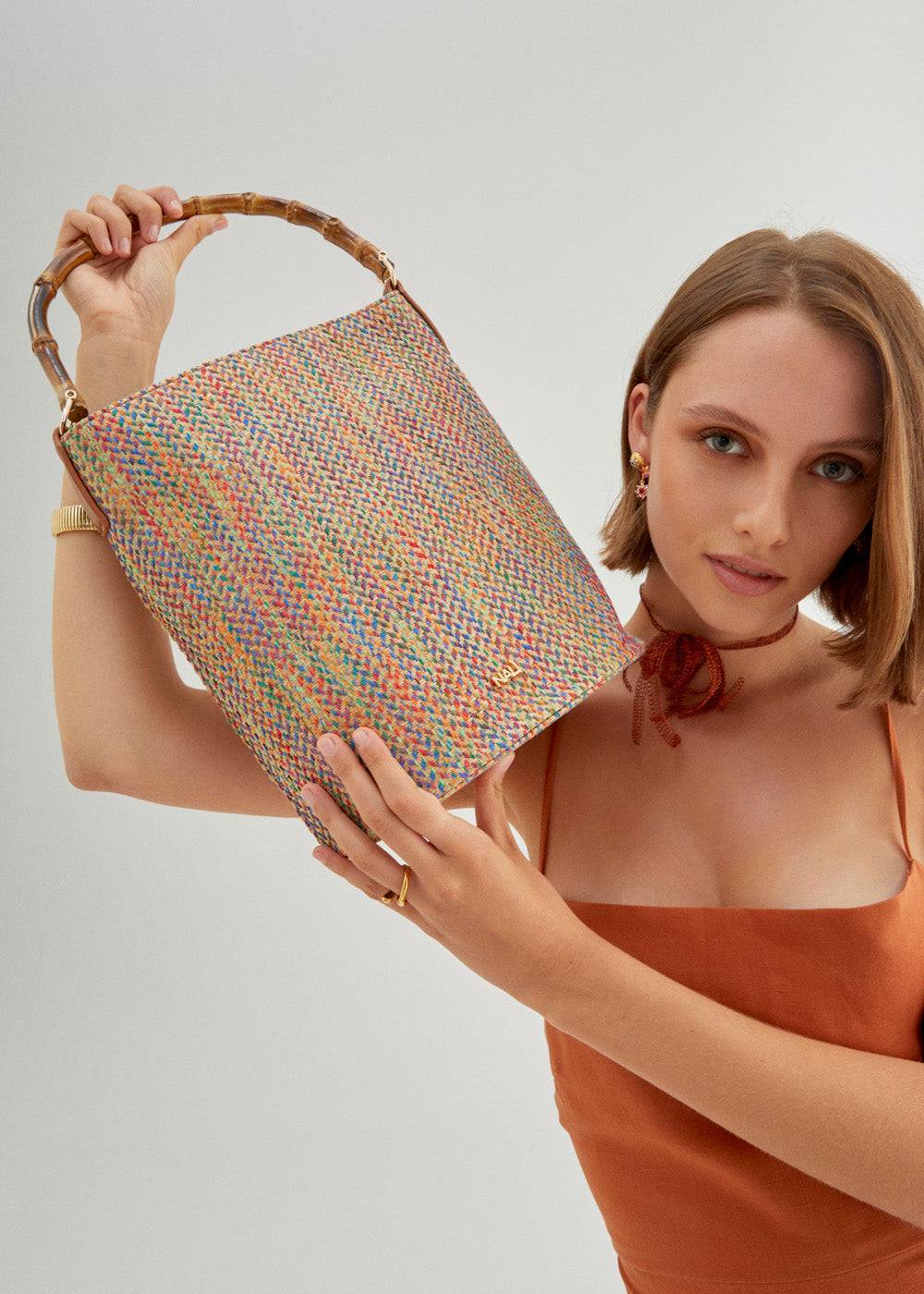 Nalí WENDY BUCKET BAG BAMBOO HANDLE + COLORS