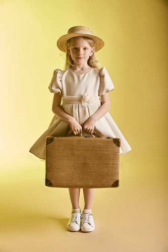 Nanán Abito Con Rosa Beige