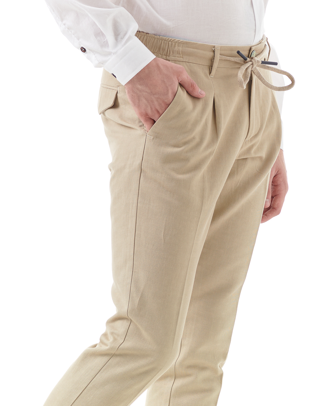 Neill Katter Pantacoulisse