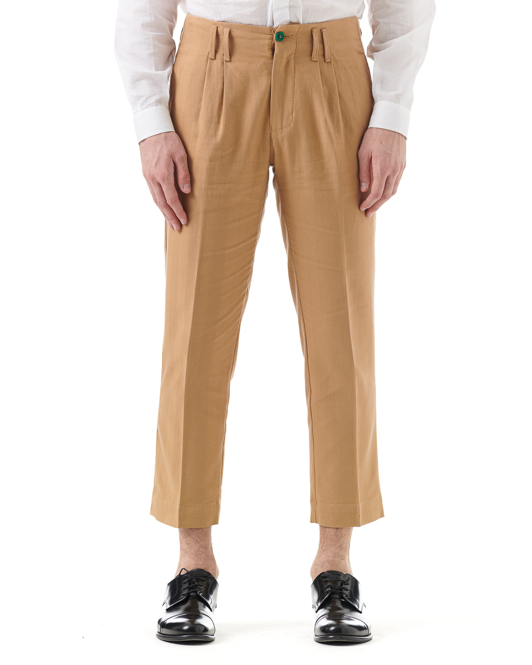 Neill Katter Pantacoulisse