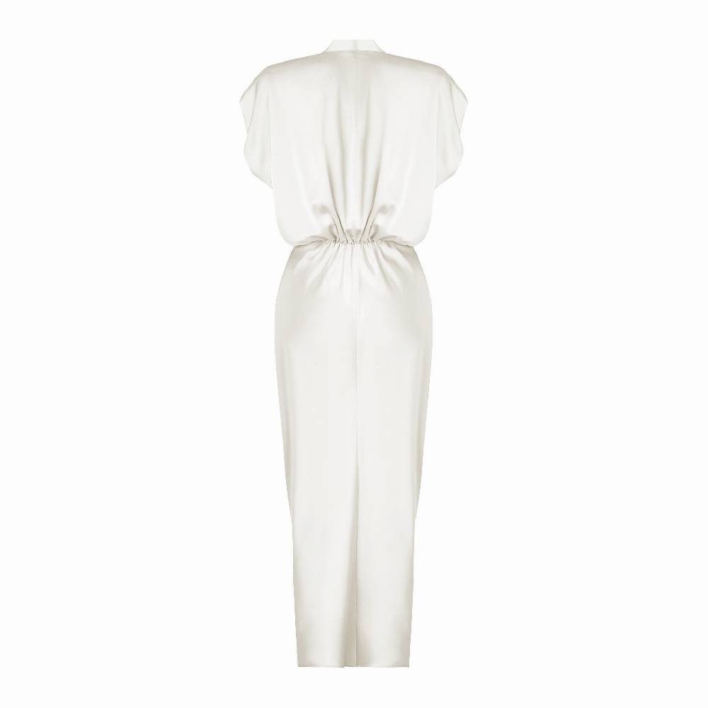 Nineminutes COLOR BY YOU – THE ARIES CHAMPAGNE