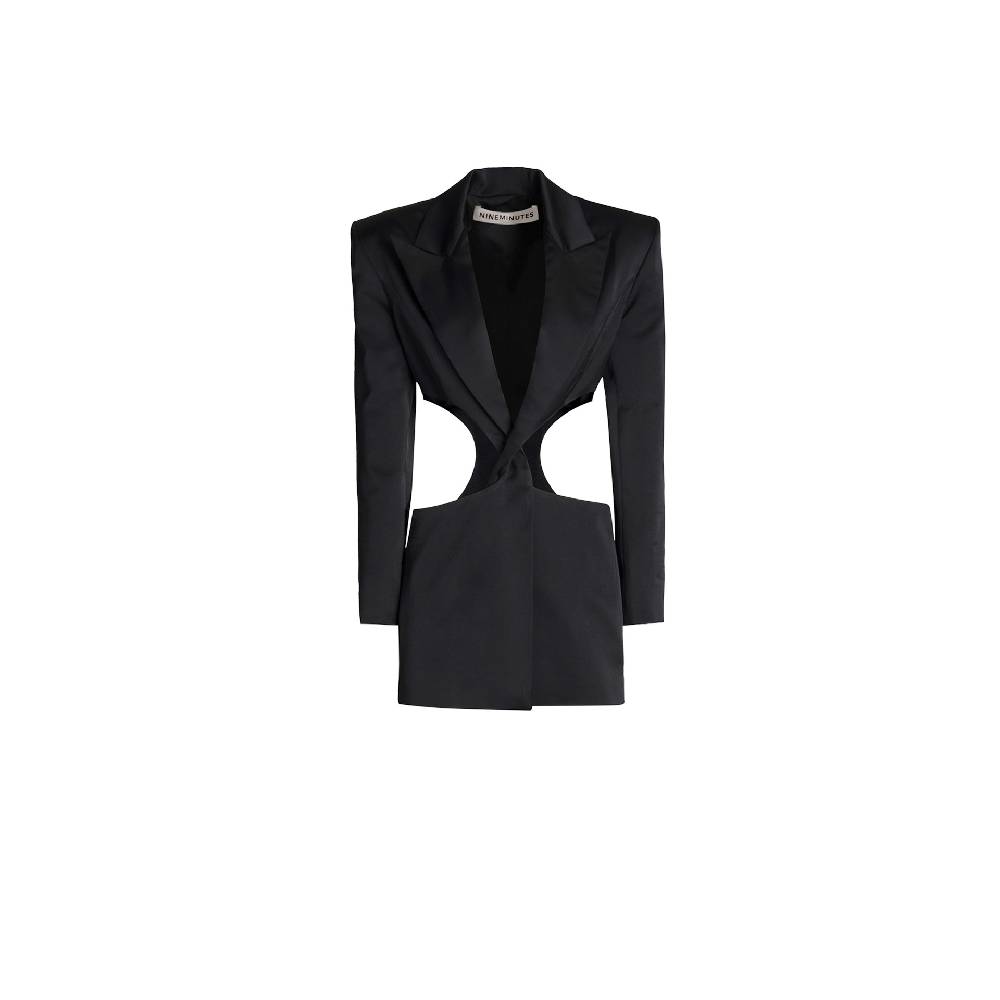 Nineminutes IMNOTPERFECT – THE SCULPTURE