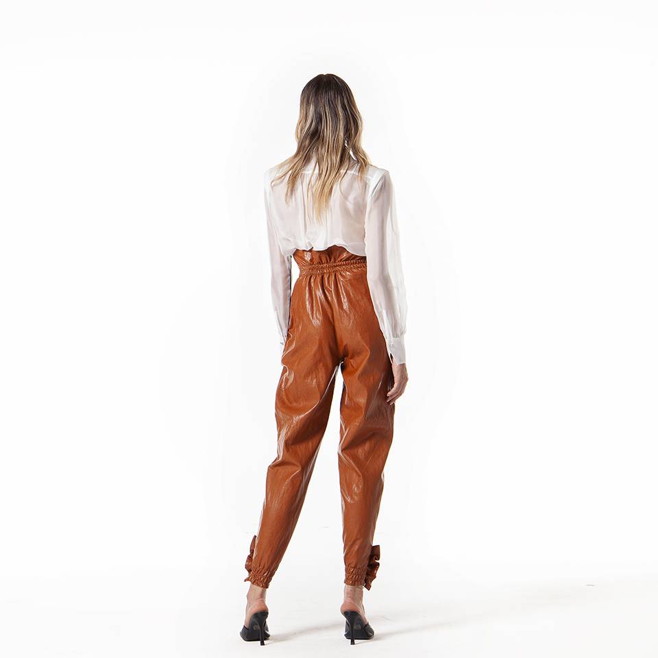 Nineminutes SS20 – THE PENCE LEATHER CUOIO