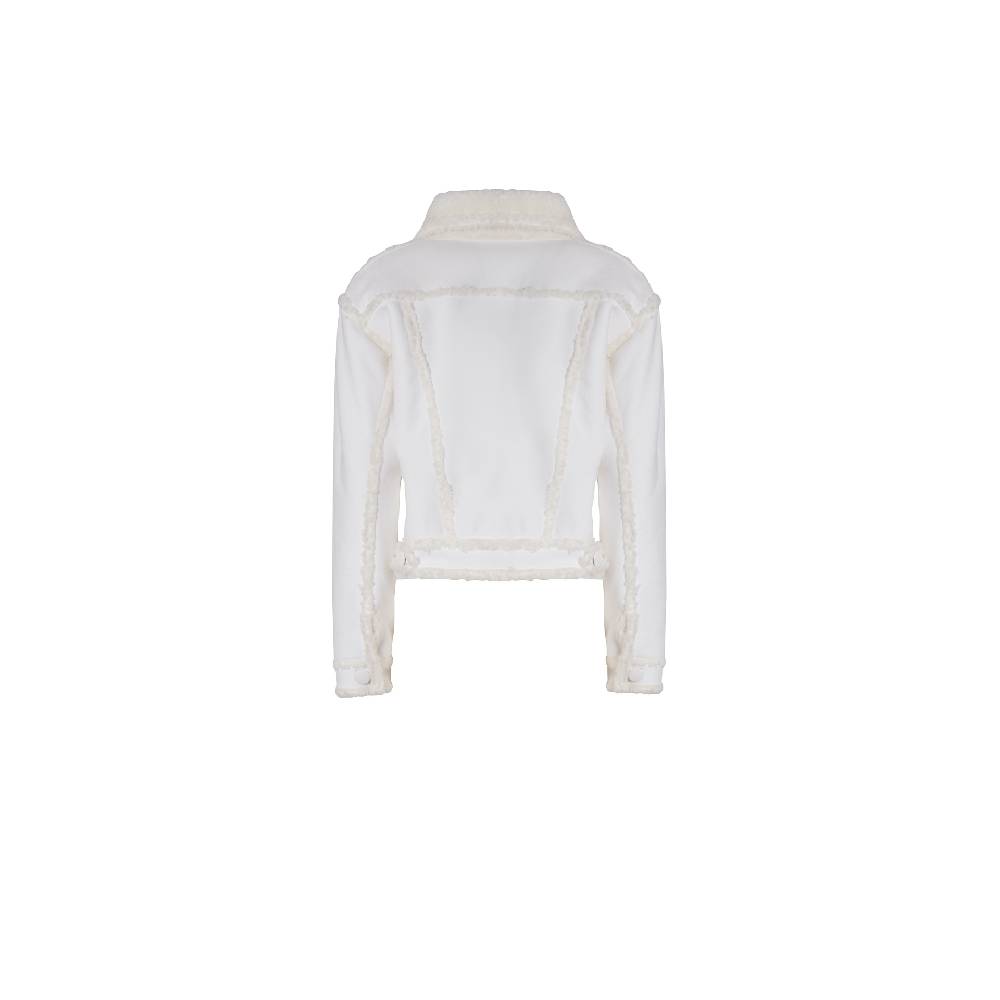 Nineminutes U&O – THE TRUCKER WHITE